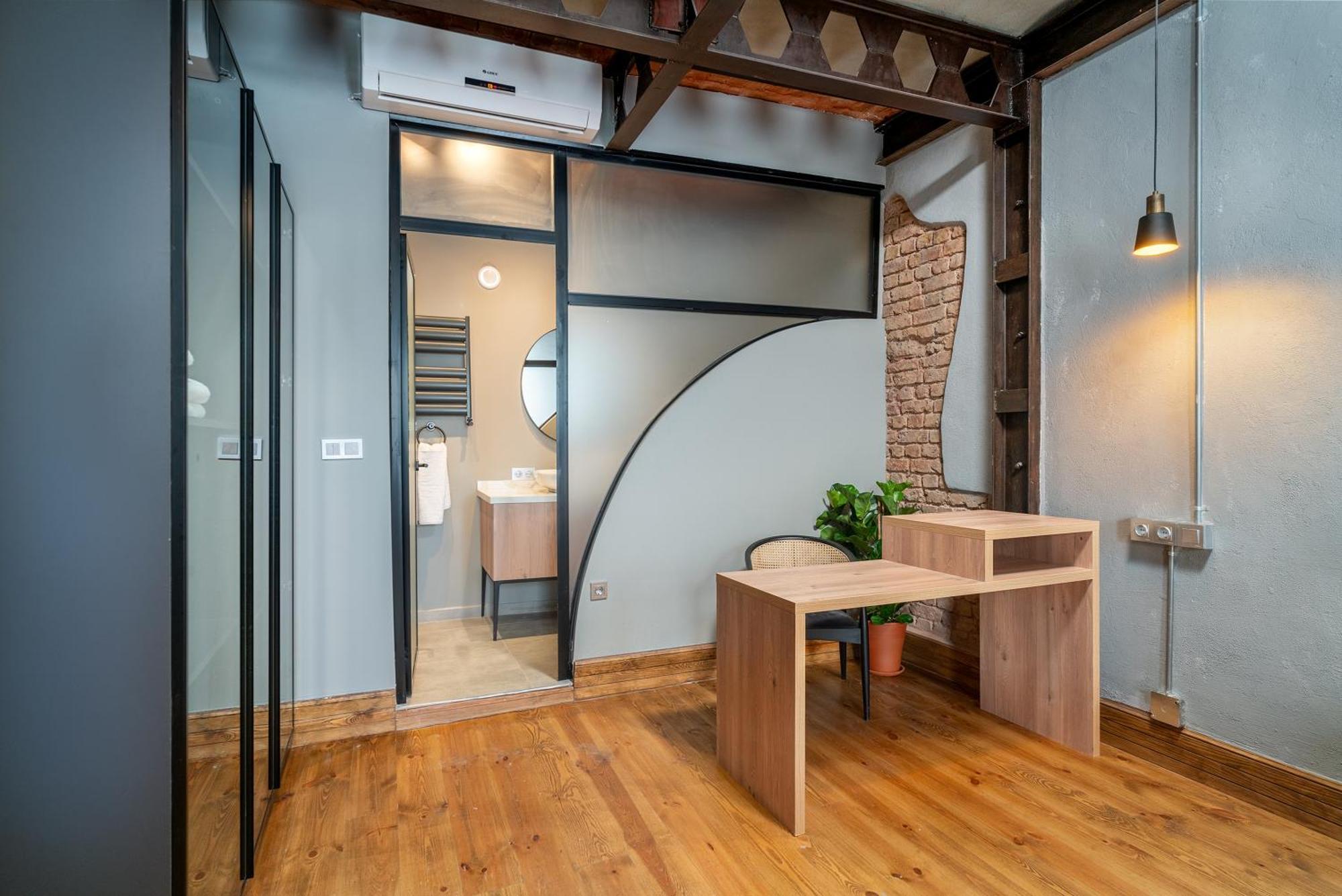 Urban Quarters - Bueklue Han Istanbul Room photo